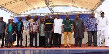 Charles Konan Banny (En meeting): « Gbagbo ne peut pas assumer seul les turpitudes de la Côte d’Ivoire »