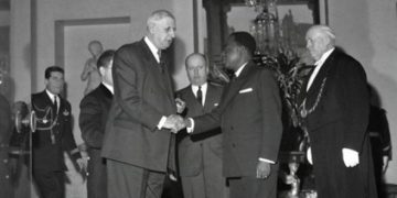 Palais présidentiels : en Côte d’Ivoire, le cordon colonial