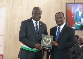 Désigné meilleur élu local : Ce que le Maire de Grand-Lahou a décidé de faire de l’argent