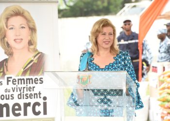 Présidentielle/Mme Ouattara aux femmes du vivrier :« Avec Ado, chaque ivoirien pourra bénéficier du progrès à venir»