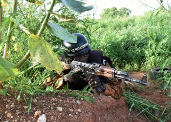 Burkina Faso: une gendarmerie attaquée près de la frontière malienne