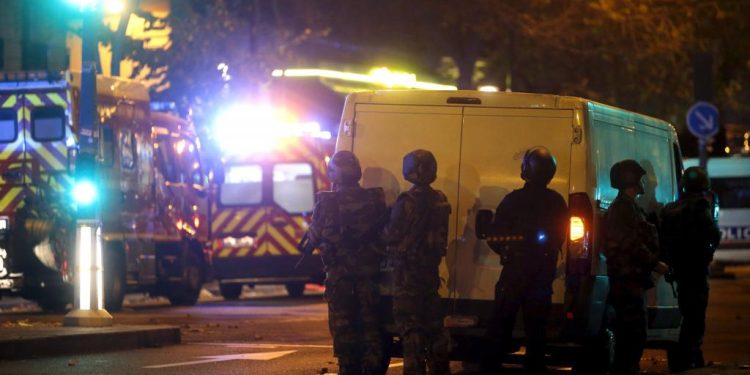 Attentat de Paris: Comment la France a-t-elle pu se laisser surprendre
