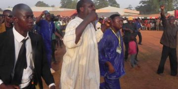 Zéphirin Diabré au corps à corps