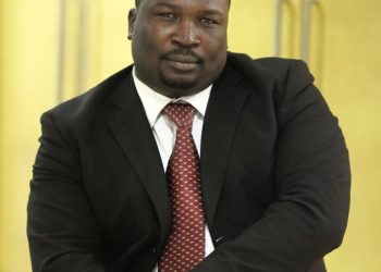 Commission constitutionnelle : 11 organisations de la société civile et politiques de la diaspora rejettent le choix de Souleymane Sawadogo