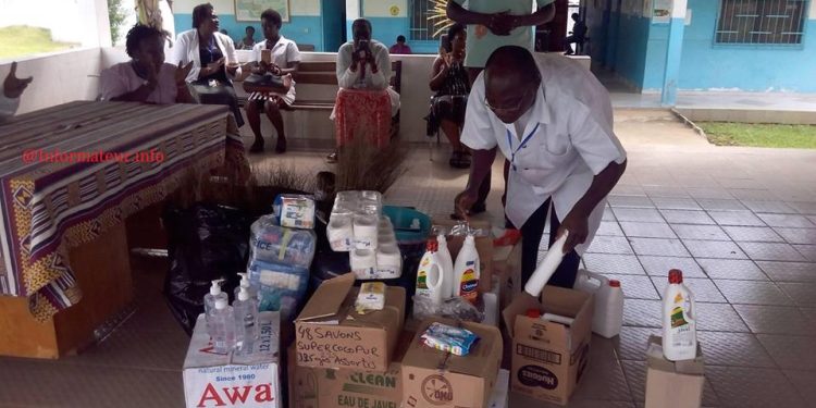 Bouaflé : Un opérateur économique offre un véhicule de type 4×4  au commissariat