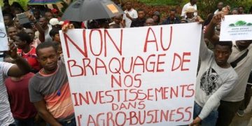 Agrobusiness : Le gouvernement ajoute la violence aux frustrations