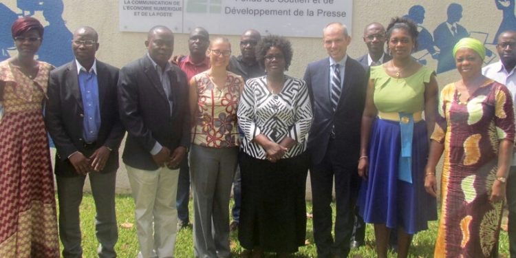 Radios de proximité : une cinquantaine de journalistes bientôt formés