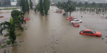 Côte d&rsquo;Ivoire: Une centaine de personnes sécourues, plus de 30 véhicules submergés par les pluies
