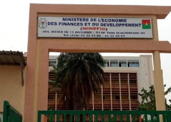 Burkina-Faso : Les agents du ministère des finances ont entamé une grève de 5 jours