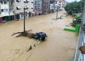 Fortes pluies à Abidjan : 15 morts et de nombreux dégâts matériels (officiel)