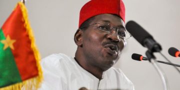 Burkina Faso : Alassane Bala Sakandé, un homme au grand cœur