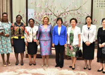 Visite d’Etat en Chine : Mme Ouattara a échangé avec la Fédération des femmes Chinoises