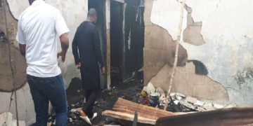 Drame à Divo : Un 8è corps découvert dans les cendres après l&rsquo;incendie