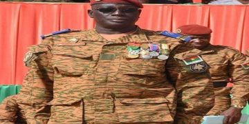 Burkina/Armée de terre: le colonel Gilles Bationo a pris officiellement les commandes