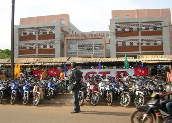 Fête du travail: Plusieurs syndicats annoncent un meeting pour exiger de l’Etat le respect de ses engagements