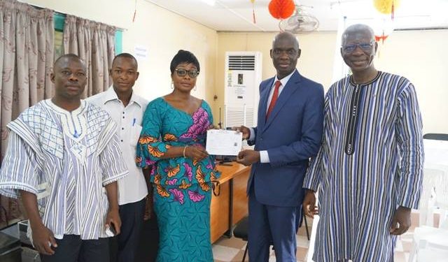 Établissement des CNIB/Passeports : Une opération constipée