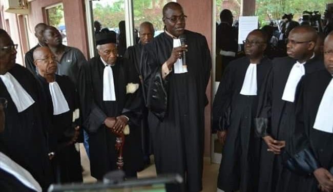 Justice/Burkina Faso: Les avocats reconduisent leur grève