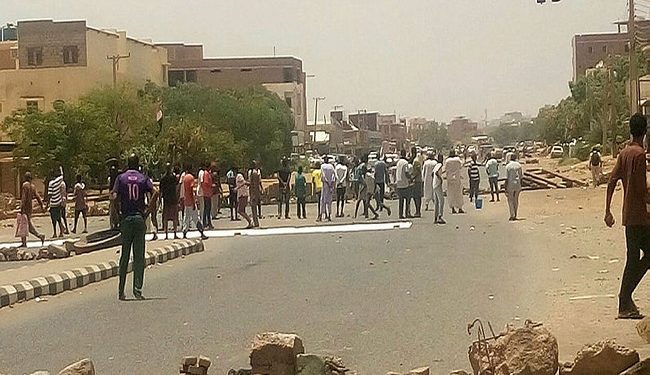 Après le massacre de civils : Le Soudan suspendu de toutes les instances de l’UA