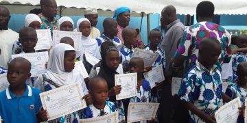 Abobo : 27 orphélins de l&rsquo;école Halil Ibrahim reçoivent des bourses d&rsquo;études