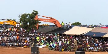 Burkina: Roch Kaboré lance les travaux de bitumage de l’axe Sapaga-Pouytenga-Boulsa