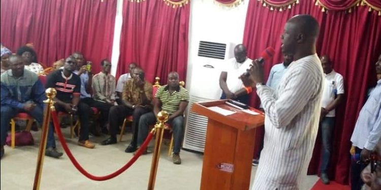 Situation sécuritaire au Burkina : Gilbert Ouédraogo appelle à l’union nationale