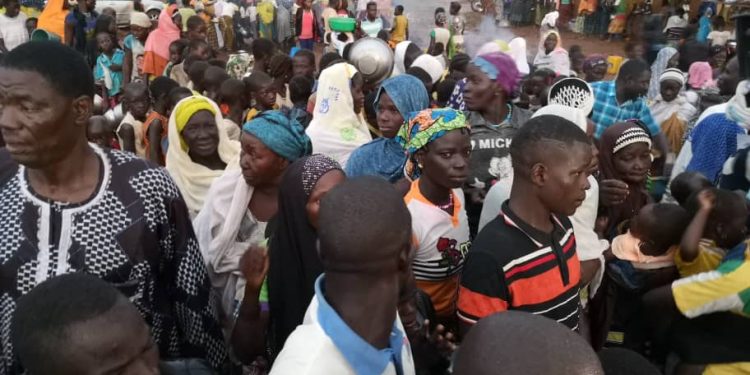 Burkina/Terrorisme:  Plus de 2 milliards FCFA investis pour l&rsquo;assistance à 480.000 déplacés internes