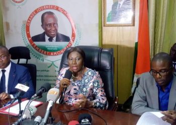 Hommage: Lambert Amon Tanoh, ancien ministre de l&rsquo;Education nationale célébré