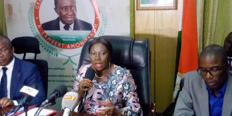 Hommage: Lambert Amon Tanoh, ancien ministre de l&rsquo;Education nationale célébré