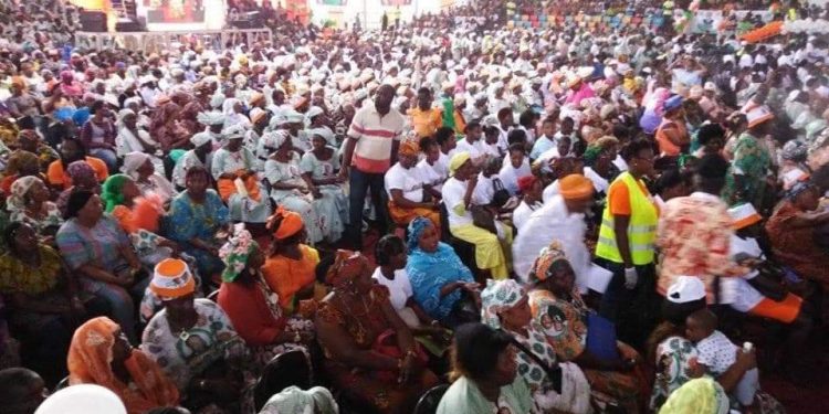 Présidentielle 2020: Grosse mobilisation des femmes du RHDP à Treichville