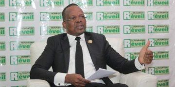 Alain Lobognon :  »Il y aura élection et Soro l’emportera dès le 1er tour  »