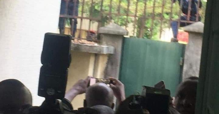 Côte d’Ivoire: Alain Lobognon et plusieurs proches de Guillaume Soro arrêtés