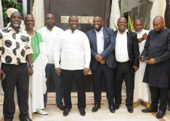 Retour manqué du président de GPS: Les anciens de la FESCI expriment leur « fraternité » à Guillaume Soro