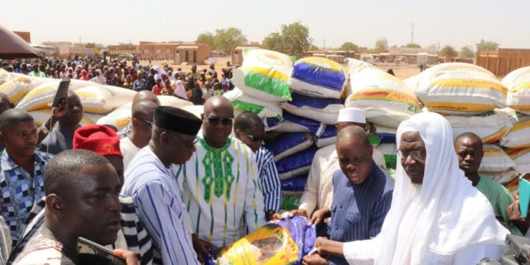 Pouytenga : La communauté musulmane met à la disposition des déplacés des dons d’une valeur de 47 millions FCFA