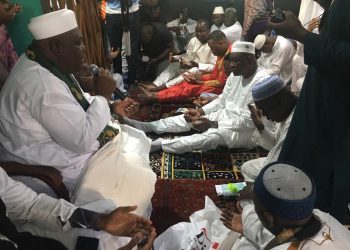 Abobo : Hamed Bakayoko a prié ce vendredi à la mosquée Zaoui du Cheick Abdoul Aziz Sarba