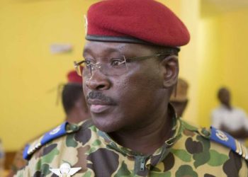 Burkina Faso : Zida annonce sa candidature à la présidentielle et met en garde