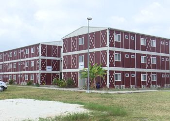 Aéroport d&rsquo;Abidjan: 64 passagers interceptés et mis en quarantaine à l&rsquo;INJS