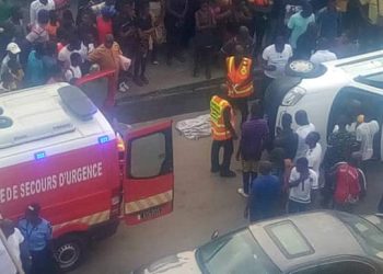 Yopougon-Ananeraie : Une fourgonnette fauche une mère et son bébé qui meurt sur le champ