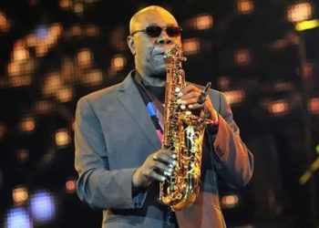Covid-19 : Décès à Paris du saxophoniste camerounais Manu Dibango
