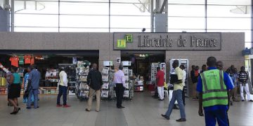 Coronavirus : L’accompagnement et l’accueil des passagers interdits à l’aéroport d’Abidjan