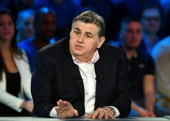 Après sa guérison du Covid-19/ Pierre Ménès sensibilise: ‘’Restez chez vous…’’  