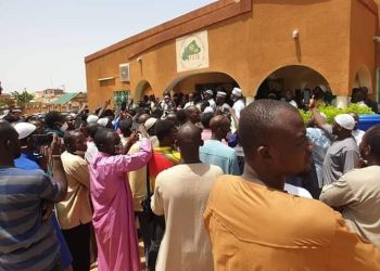 Covid-19/Burkina Faso: Des musulmans manifestent pour exiger la réouverture des mosquées
