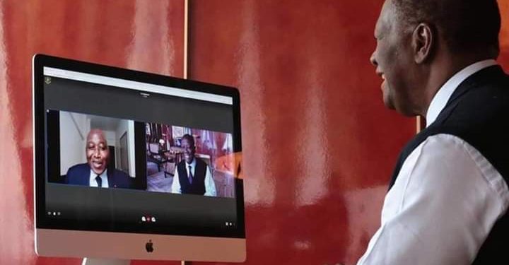 Depuis Paris: Gon Coulibaly participe à une réunion avec Ouattara