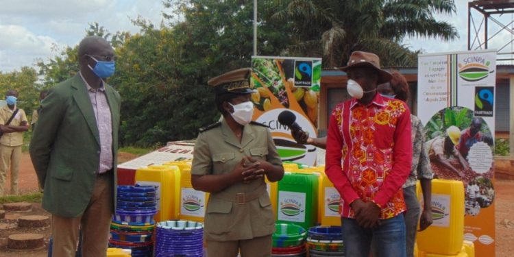 Covid-19: SCINPA offre des kits sanitaires aux lycées modernes d&rsquo;Agboville 