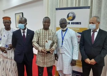 Burkina Faso: Le ministre Harouna Kaboré distingué pour son engagement dans la promotion de la qualité