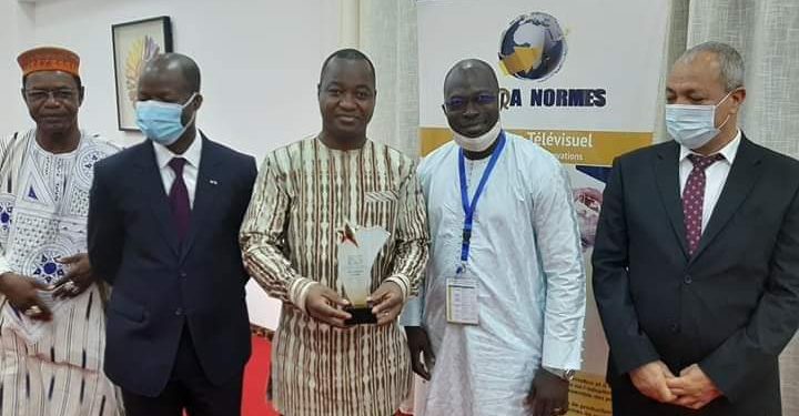 Burkina Faso: Le ministre Harouna Kaboré distingué pour son engagement dans la promotion de la qualité