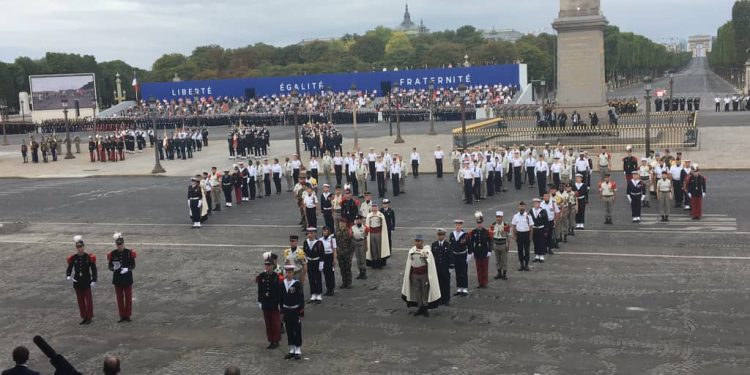 France/Covid-19 : Macron annonce « le port obligatoire » de masque dans les lieux publics clos