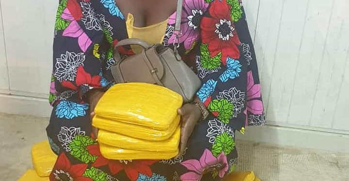 Trafic de drogues: Une femme, cerveau d&rsquo;un réseau, dans les mailles de la police à Treichville