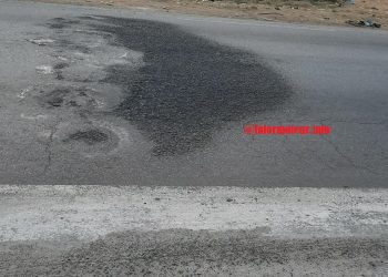 Côte d&rsquo;Ivoire: Comment les incendies de pneus lors des manifestations de rue détériorent le bitume