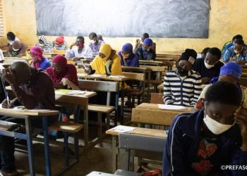 Burkina Faso: 125.805 candidats à l&rsquo;assaut du Bac, les encouragements de Roch Kaboré
