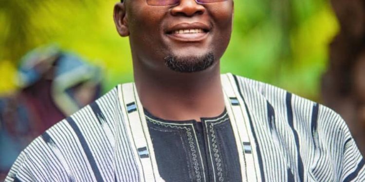 Lengha Fils à la jeunesse burkinabè: «Ne soyez pas comme des préservatifs pour les politiques»